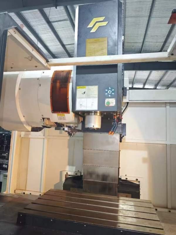 新到一台台湾友佳NBP800A加工中心，发那科系统，@尔发.