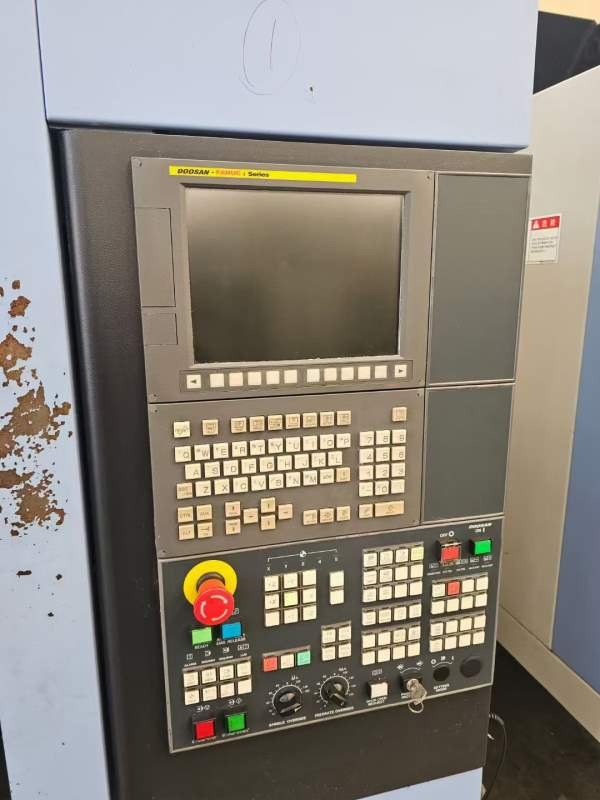 刚到货同款俩台精品斗山DNM415，三轴线轨，三轴行程76.