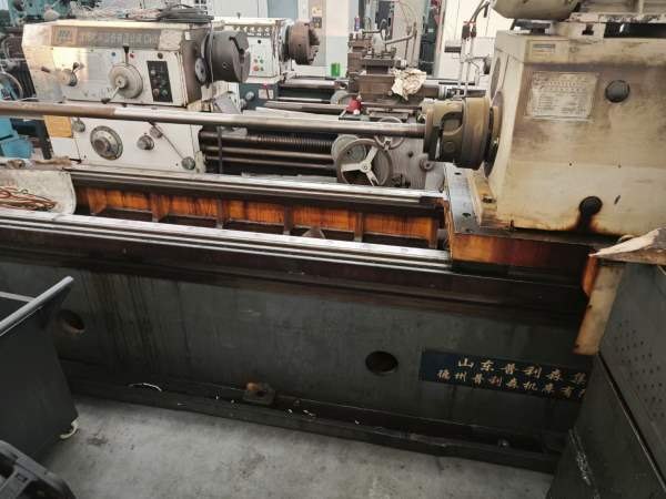 德州2120深孔钻镗床，加工深度3米，机器闲置少用，导.