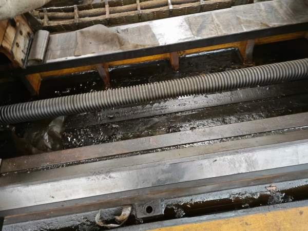 德州2120深孔钻镗床，加工深度3米，机器闲置少用，导.