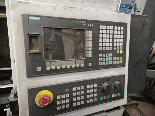 两台沈阳4065数控车床，西门子系统，导轨无伤，运行状.