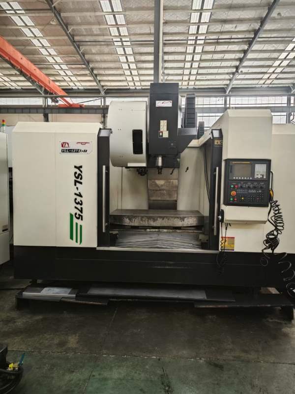 扬森1375加工中心，BT50主轴，两线一硬床身，发那科系.