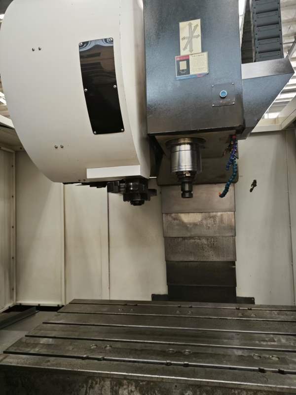 扬森1375加工中心，BT50主轴，两线一硬床身，发那科系.