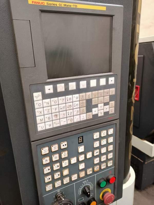 沈阳1625数控车，6寸卡盘，8工位刀塔，液压尾座，发那.