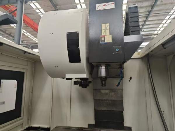 出售杨森2016年产1375立加，法拉克MD系统，BT50刀柄，.