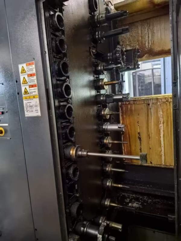 韩国原装威亚HS5000/50双工位卧式加工中心，正T结构线.