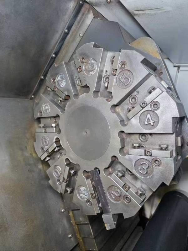 韩国原装威亚L280数控车床，配发那科系统，阿尔法驱动.