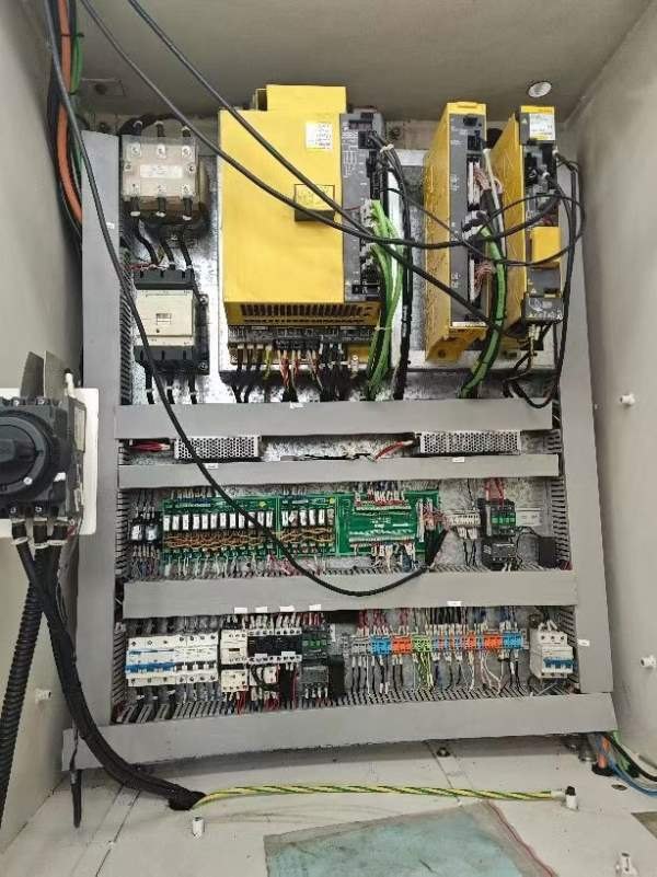 出售杨森2016年1890立加，两线一硬，BT50刀柄，法拉克.