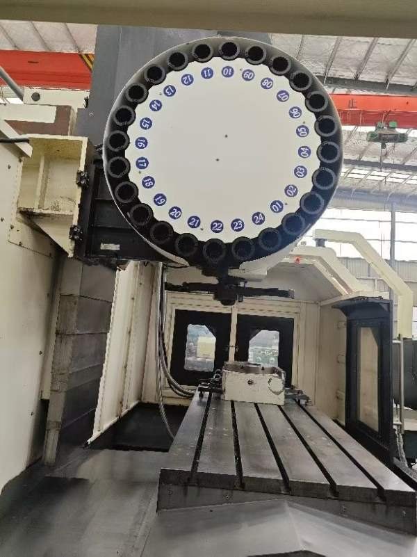 出售杨森2016年1890立加，两线一硬，BT50刀柄，法拉克.