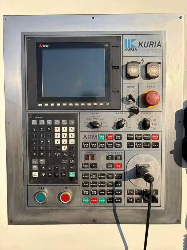 刚到一台江苏德尚kc-50数控斜轨车床，2023年出厂，三.