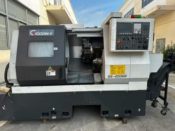 台湾原装双主轴车铣。