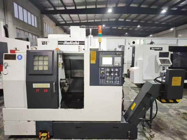 新到一台台湾友佳FT260数控车床，发那科系统，两轴线.