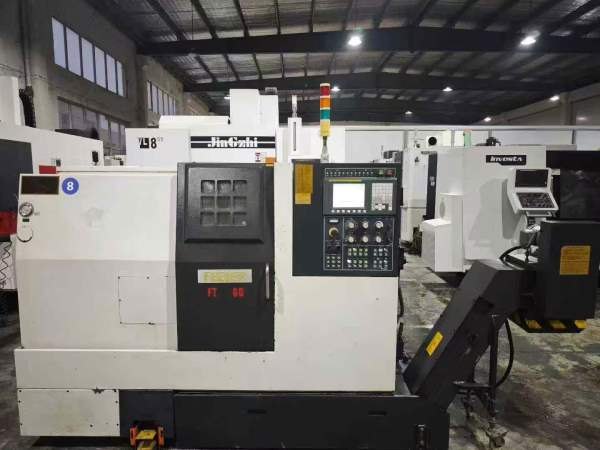 新到一台台湾友佳FT260数控车床，发那科系统，两轴线.