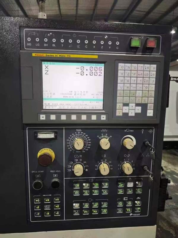 新到一台台湾友佳FT260数控车床，发那科系统，两轴线.
