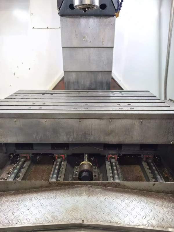 新到一台2023年重型两线一硬良将1580数控铣，Y轴4导轨.