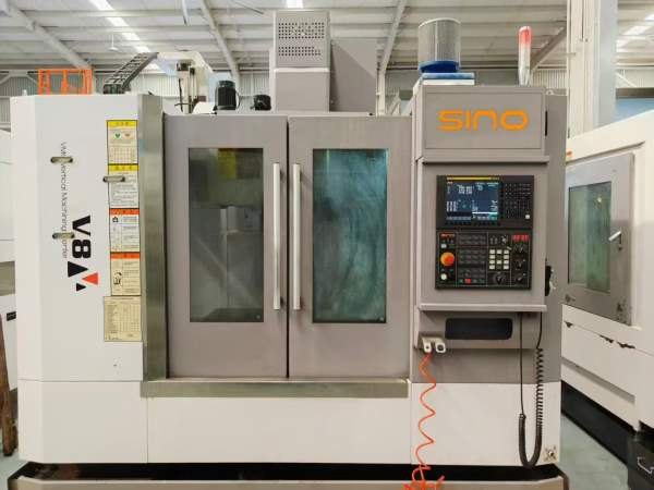 新诺（皖南）V8加工中心年份：2022年系统：发那科OI-M.