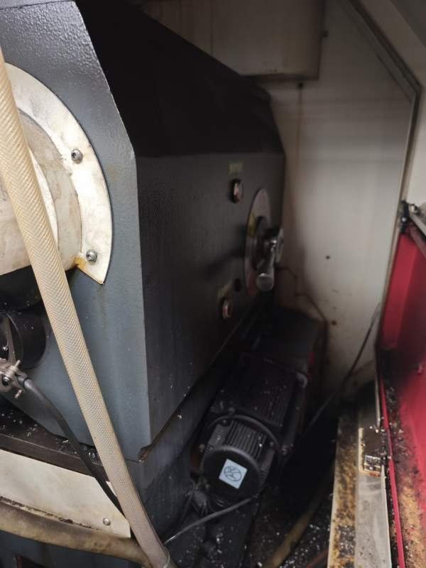 精品2021年正宗云南一机50数控车床，82mm主轴孔，2580.