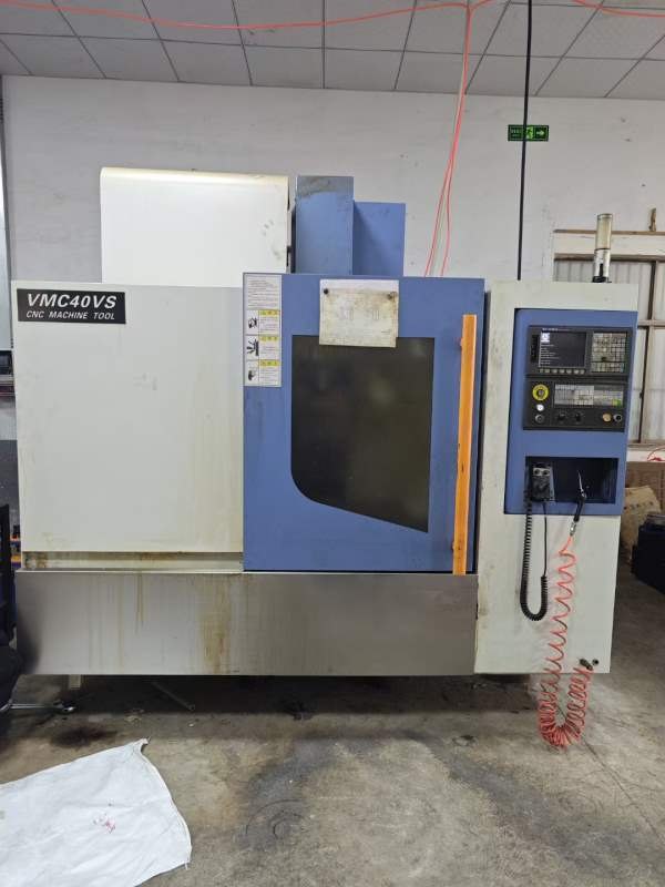 刚刚买下南京尚准640加工中心，三线轨，广数系统，精.