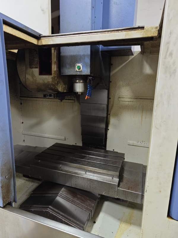 刚刚买下南京尚准640加工中心，三线轨，广数系统，精.