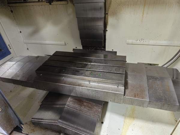 刚刚买下南京尚准640加工中心，三线轨，广数系统，精.