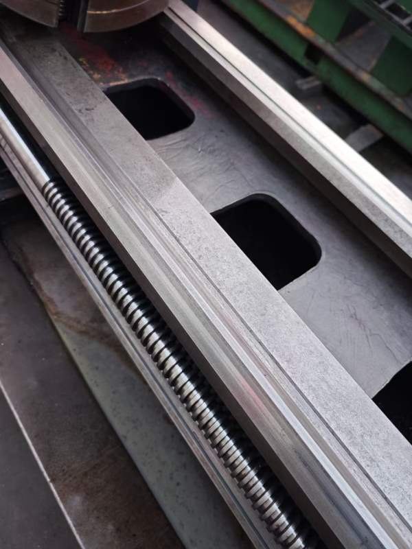 2018年准新机，宝鸡CS6150C3米车床，105主轴孔