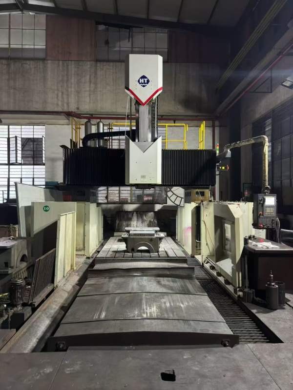 海天GRU2830米龙门，工作台2米3米，门宽2.8米，门高1..