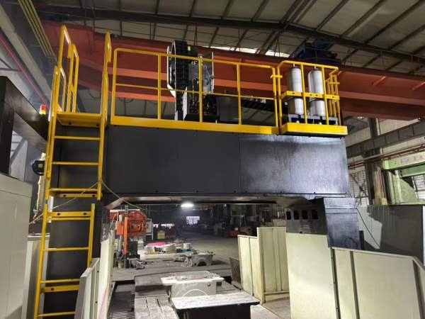 海天GRU2830米龙门，工作台2米3米，门宽2.8米，门高1..