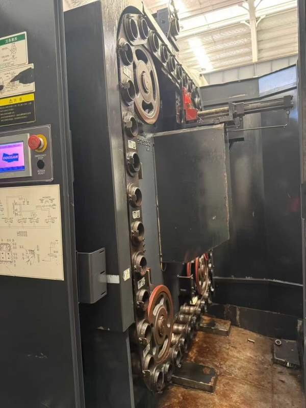 同款三台：韩国原装斗山HM500双工位卧加，FANUC31i系.