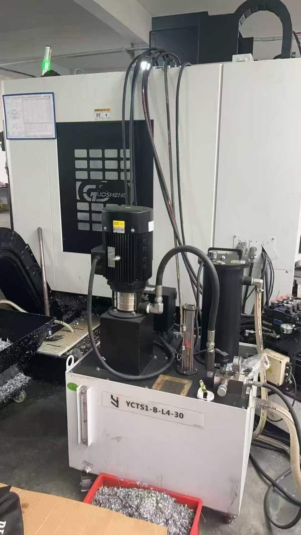 同款2024年进厂国盛855准新机发那科MFPLUS系统，带中.