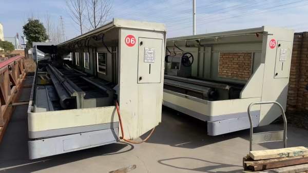 准新6180数控车一批到货，加工长度有 2台5米，2台10米.