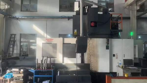 刚拿下宁波象山工厂23年宁波民盛4027数控龙门铣床，三.