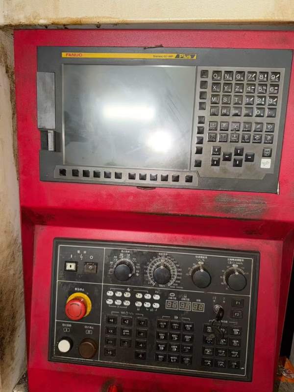 新定乔峰630单台卧加，工作台630630，三轴行程1300950.