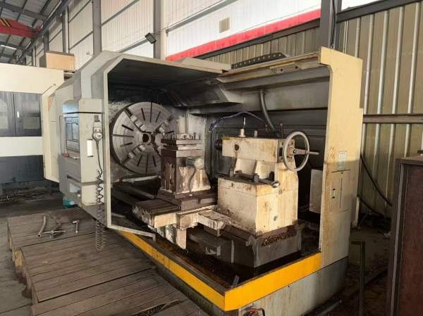 山东星火61125X1500数控车。