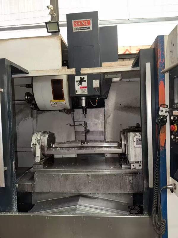 杭州三拓1160立加，机器安装少用，BT40主轴，带24把机.