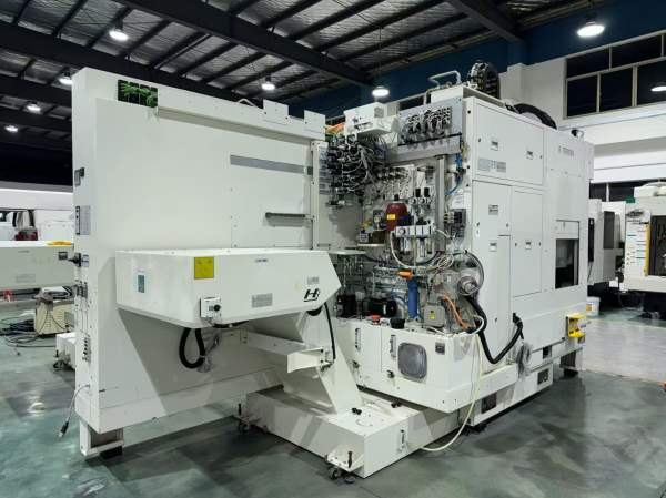 德国EMAGVT100数控倒立车卡盘直径:160mm回转直径：210.