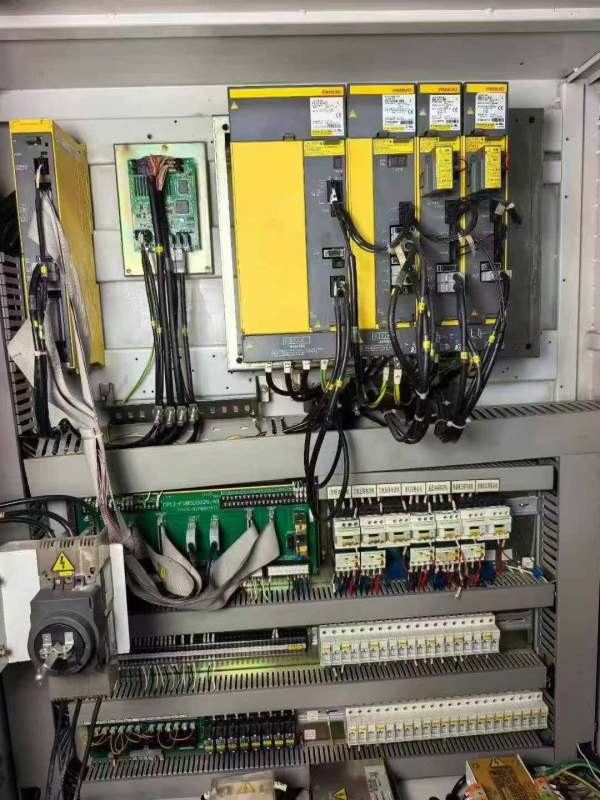 友佳VMP-23A发那科OIMD系统X轴行程580-420-Z510主轴主.