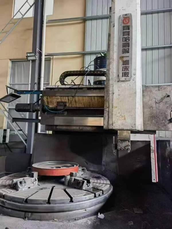 工期将至，价格便宜工厂在位出售一台齐齐哈尔两米数控.