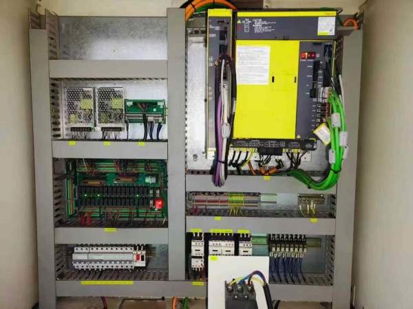 2020年11月泉州佳泰850加工中心，发那科OI-MFPlus系统.