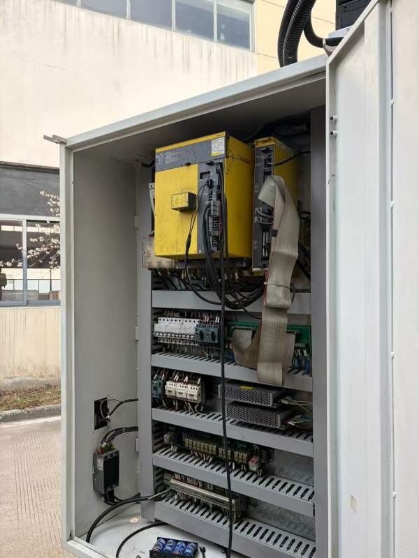 佛威1060三轴硬轨。