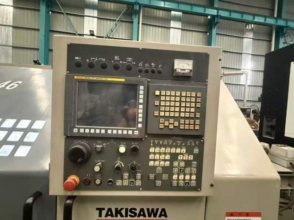 龙泽TW-46数控车床　　　　　加工能力：　床面上旋径.