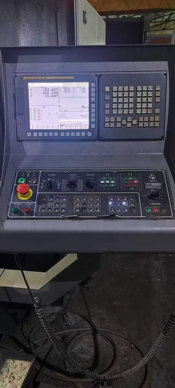 台湾高明龙门铣床，2015龙门加工中心机型：KCM-2000SV.