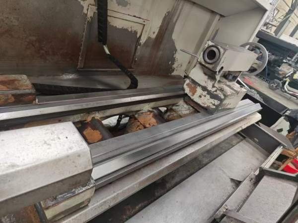 出售2013年产常州欧凯CK6180X3000数控车，广泰系统，.