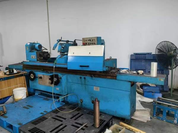 在位处理格兰德1332A1500外圆磨，精度能做到1丝内，轨.