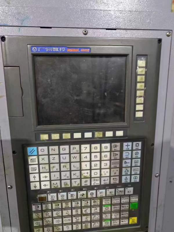 精品618010米数控车床两台，广数980TDi系统，已到仓库.