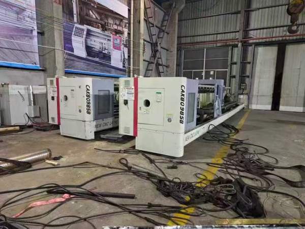 精品618010米数控车床两台，广数980TDi系统，已到仓库.