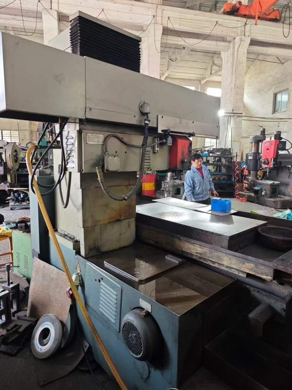 精品2015年桂北71631.25米平面磨床，630mm1.25米，工.