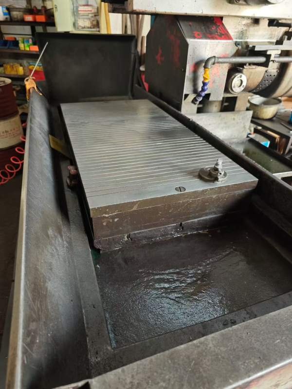 南通二机7150平面磨床，工厂闲置，超低价出售