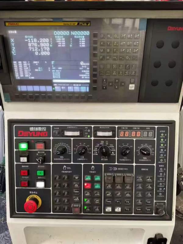 刚刚买下德扬6042龙门加工中心 工作台3米6米，门宽4.2.