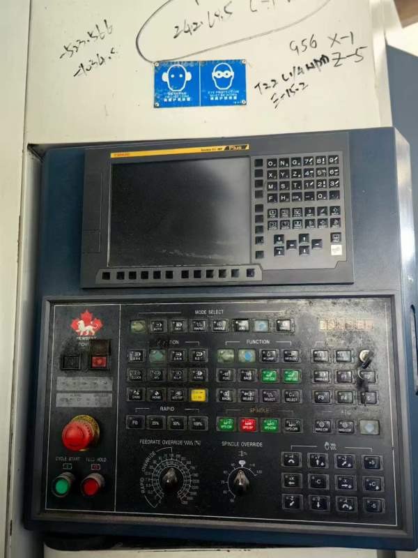 台湾德馬斯宾纳HC-600双工位卧加三轴滚柱线轨.40把链.