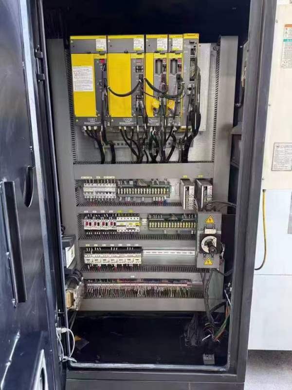 南通国盛2518数控龙门工作台2500/1500mm，门宽1800mm.